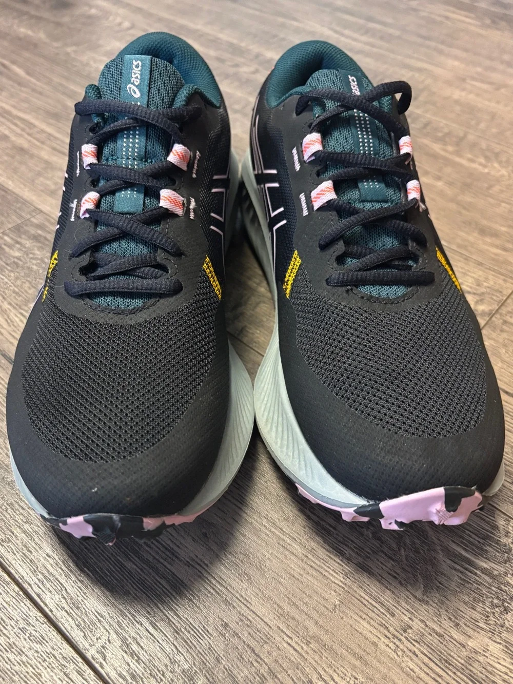 Asics Gel-Excite Trail 2 Black Birch Athletic Running Shoes Womens Size 9.5